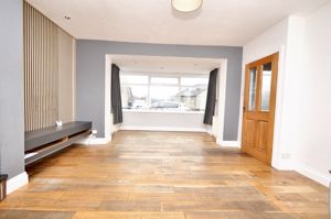 Living room- click for photo gallery